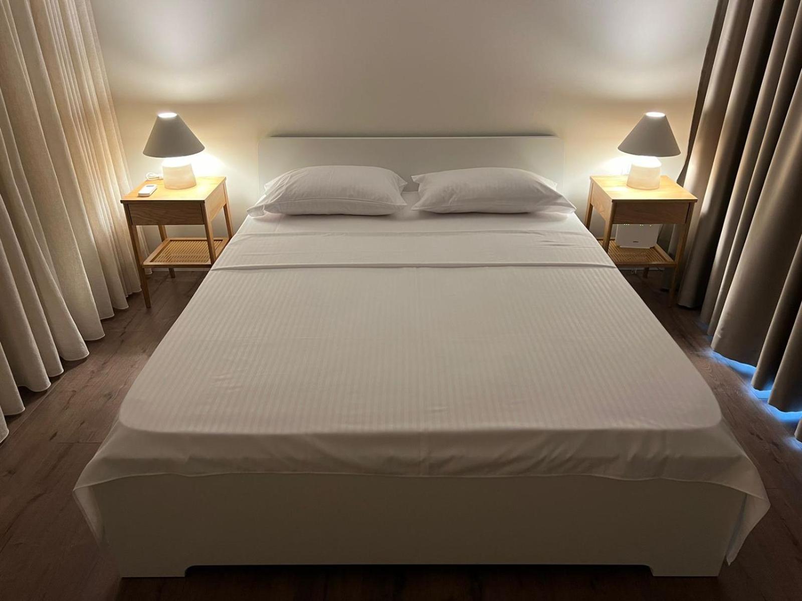 Anna'S Blloku Apartment Tiranë Ngoại thất bức ảnh