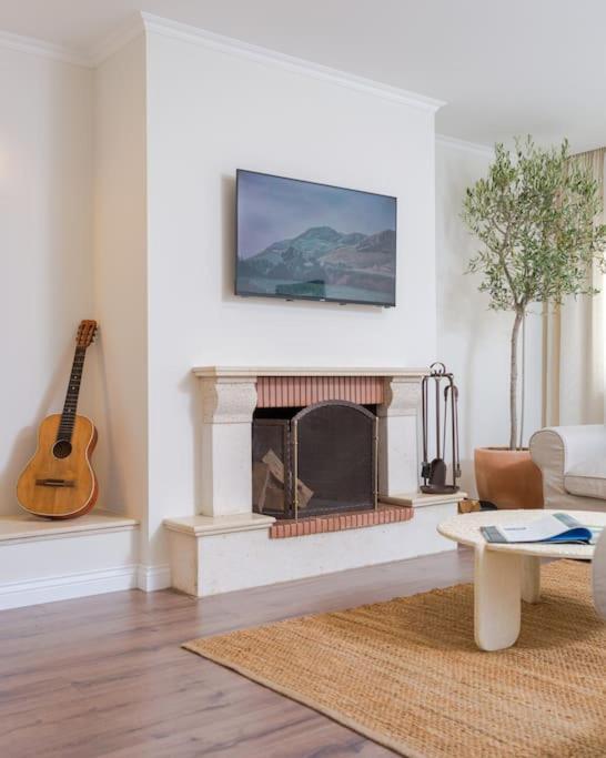 Anna'S Blloku Apartment Tiranë Ngoại thất bức ảnh