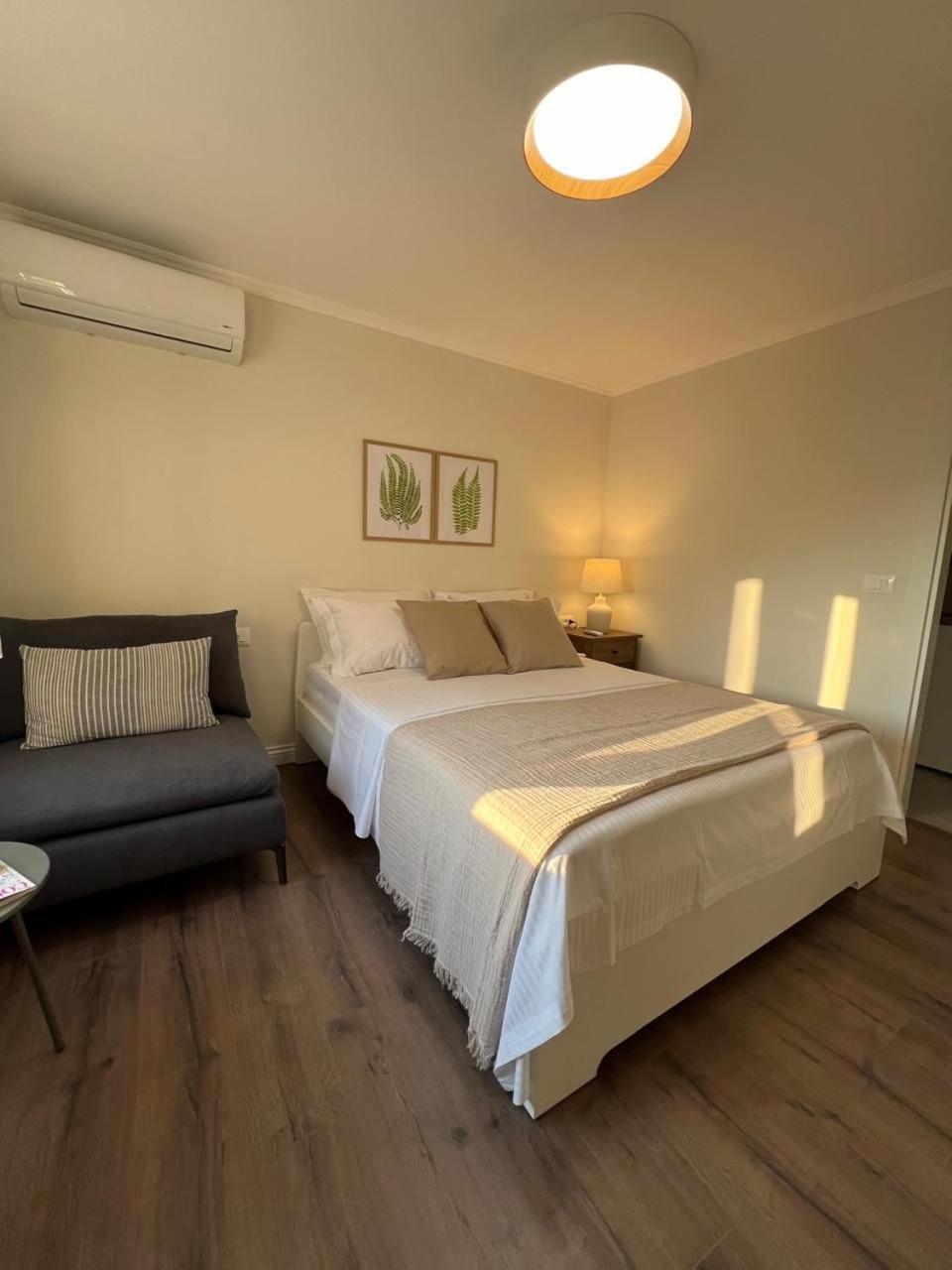 Anna'S Blloku Apartment Tiranë Ngoại thất bức ảnh